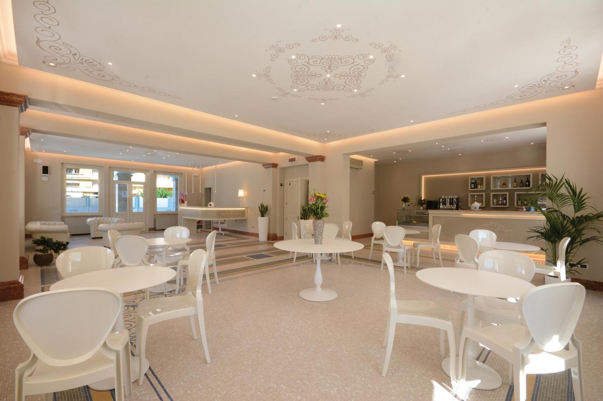 ألبا أدرياتيكا Residence Hotel Alba Palace المظهر الخارجي الصورة
