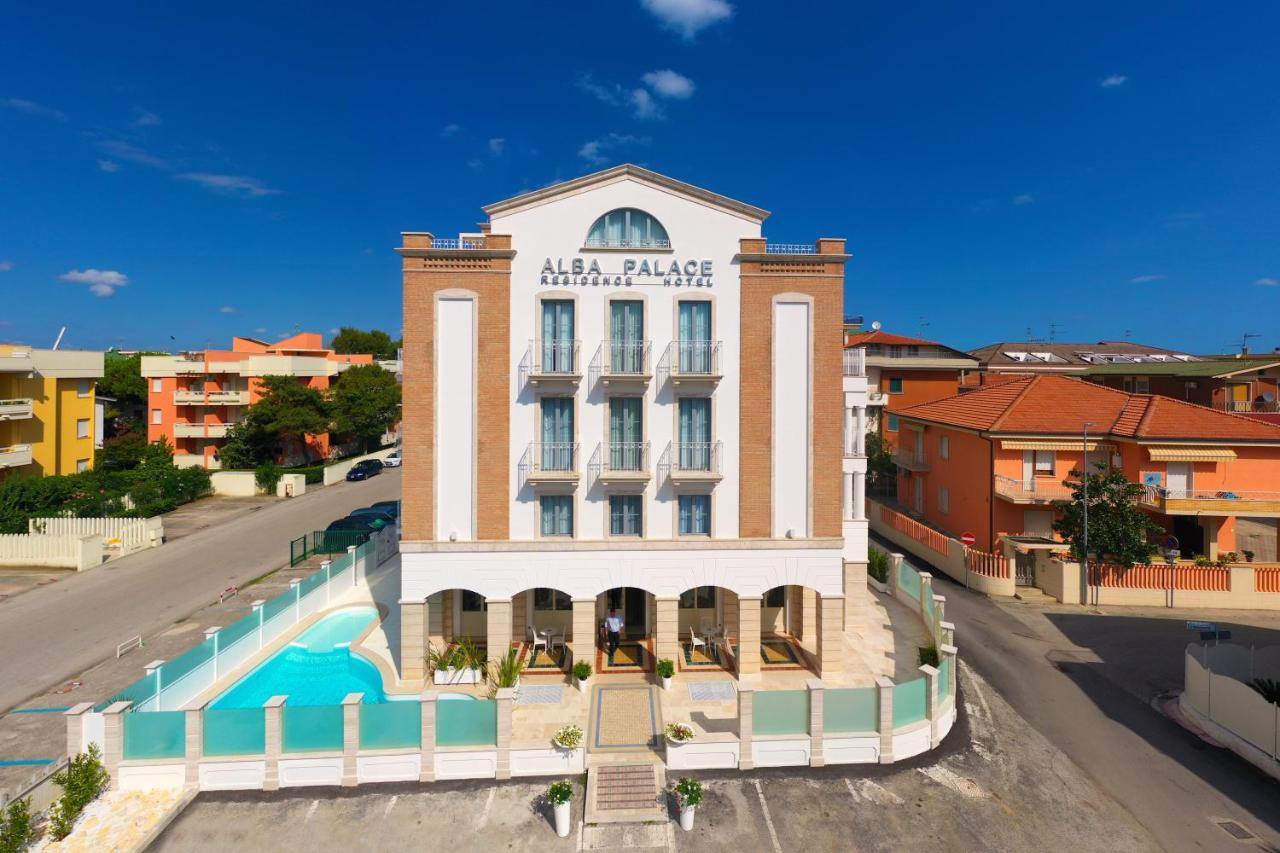 ألبا أدرياتيكا Residence Hotel Alba Palace المظهر الخارجي الصورة